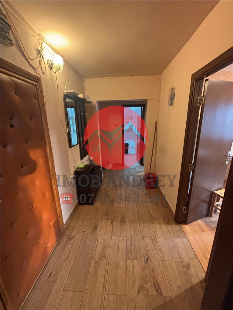 Apartament 3 camere str. Victoriei, mobilat complet, ideal muncitori