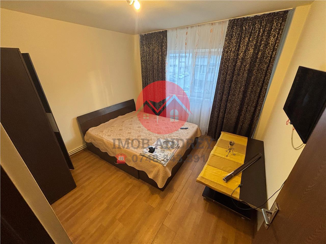 Apartament 3 camere str. Victoriei, mobilat complet, ideal muncitori