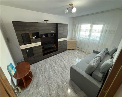 Apartament 2 camere, renovat, central, balcon  mobilat si utilat