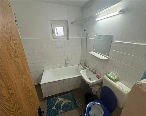 Apartament de inchiriat - 3 Camere, Strada Podgoriilor