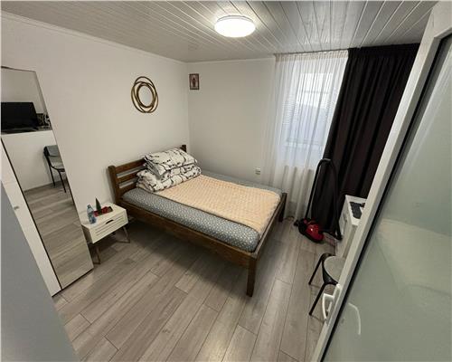Apartament 2 camere modern, renovat, mobilat, cu centrala pe gaz, zona centrala