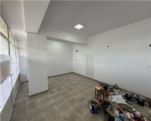 Spatiu comercial 40 mp, ideal pentru birouri, în zona Pelican