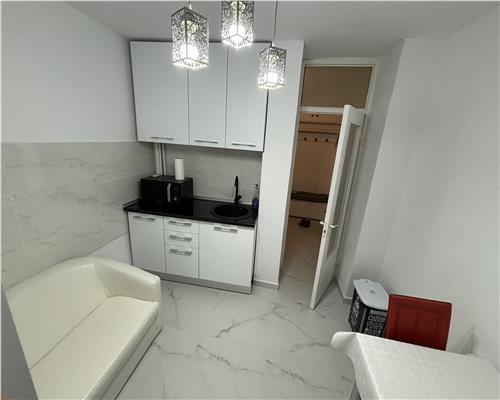 Apartament 2 camere decomandat, mobilat, etaj 3 – Cartier E3