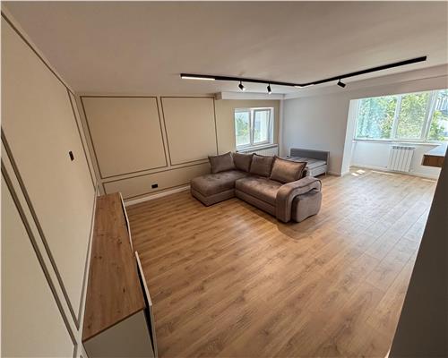 Apartament 3 camere ultracentral, prima nchiriere