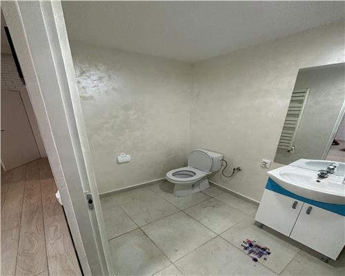 Apartament 3 camere, 6 locuri, utilat complet, zona Politia de Frontiera