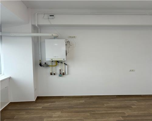Spatiu comercial de închiriat – ideal pentru birouri, complet renovat