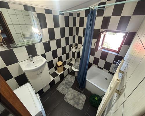 Inchiriere apartament 3 camere, open-space, zona Pelican