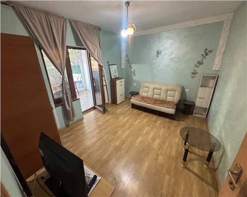 Inchiriere apartament 3 camere, open-space, zona Pelican