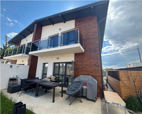Vila spatioasa si moderna în Zona 9 Mai