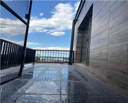 Apartament 2 camere ultracentral, lux, cu terasa si vedere la Dunare