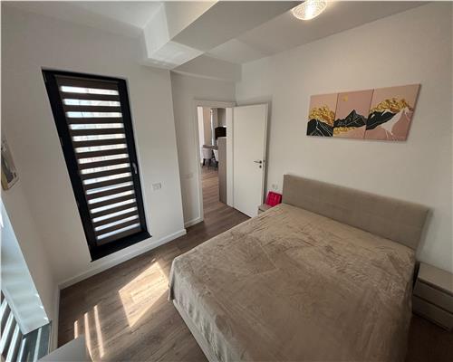 Apartament 2 camere ultracentral, lux, cu terasa si vedere la Dunare