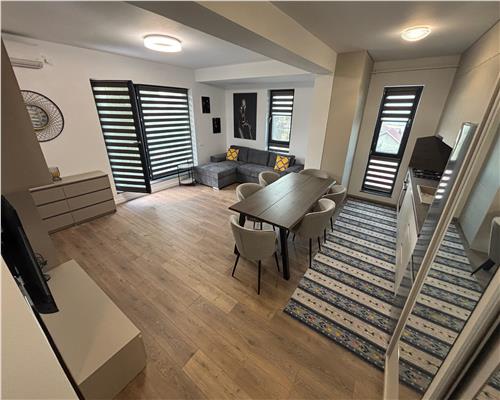 Apartament 2 camere ultracentral, lux, cu terasa si vedere la Dunare