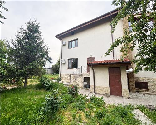 Casa spatioasa si solida in Mineri, ideala pentru familie sau pensiune