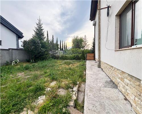 Casa spatioasa si solida in Mineri, ideala pentru familie sau pensiune