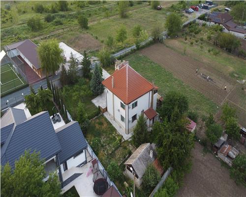Casa spatioasa si solida in Mineri, ideala pentru familie sau pensiune