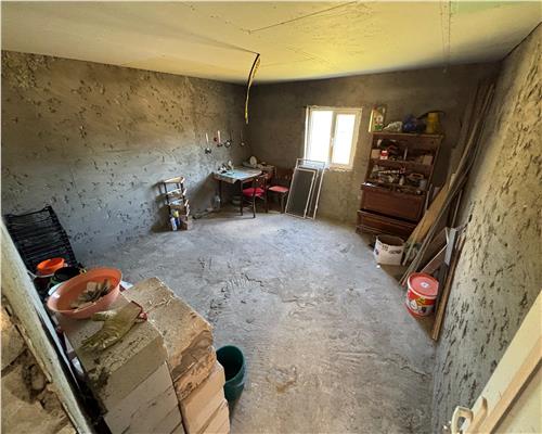 Casa partial finalizata de vanzare în Bestepe, 104 mp, teren 1500 mp