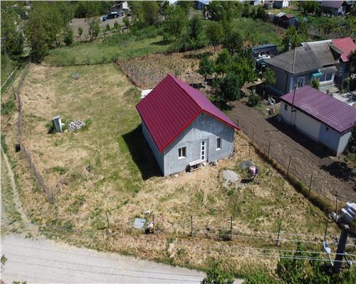 Casa partial finalizata de vanzare n Bestepe, 104 mp, teren 1500 mp