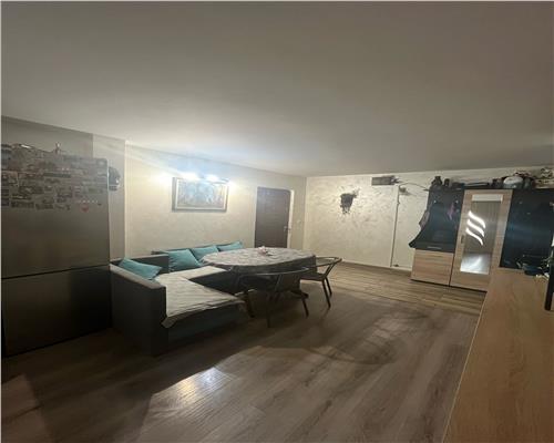 Apartament 2 camere, 65 mp, parter înalt, strada Isaccei, renovat, Tulcea