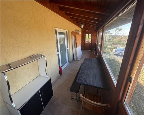 Casa spatioasa de închiriat pentru muncitori, în Mineri, lânga Tulcea