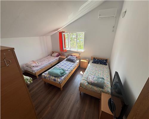 Casa spatioasa de închiriat pentru muncitori, în Mineri, lânga Tulcea