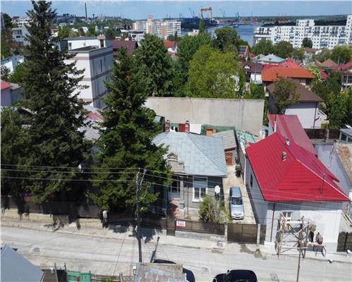 Casa de vânzare 3 camere zona ultracentrala, renovata, mobilata
