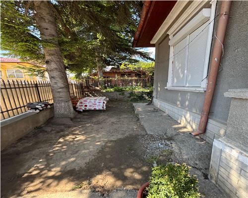 Casa de vânzare 3 camere zona ultracentrala, renovata, mobilata
