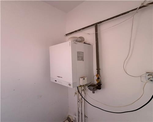 Casa de vânzare 3 camere zona ultracentrala, renovata, mobilata