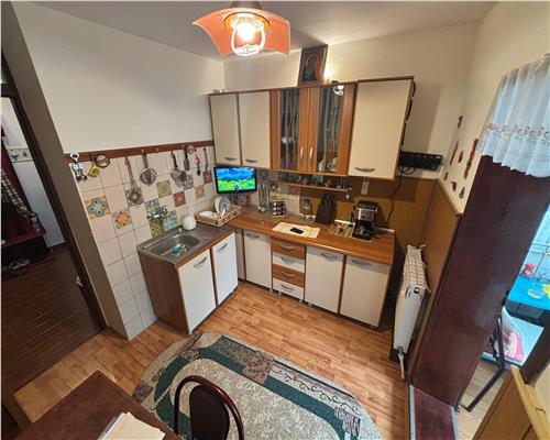 Apartament 3 camere, 71 mp, parter înalt, 2 bai, 2 balcoane