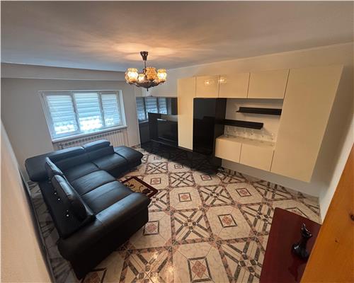 Apartament 2 camere decomandat, parter, zona E3, complet mobilat