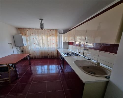 Apartament 3 camere decomandat, etaj 1, mobilat, Piata Noua, 66 mp