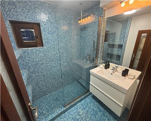 Apartament 3 camere ultracentral, etaj 1, mobilat complet – Str. Babadag