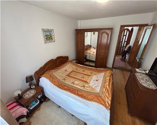 Casa ultracentrala de vânzare – Str. Trandafirilor, ideala pentru locuit