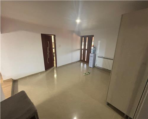 Apartament 4 camere, 180 mp + terasa, mobilat complet