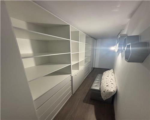 Apartament 4 camere, 180 mp + terasa, mobilat complet