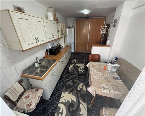 Apartament 2 camere, 55 mp, mobilat, etaj 3, parcare inclusa, zona E3