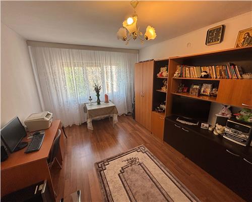 Apartament 2 camere, 55 mp, mobilat, etaj 3, parcare inclusa, zona E3