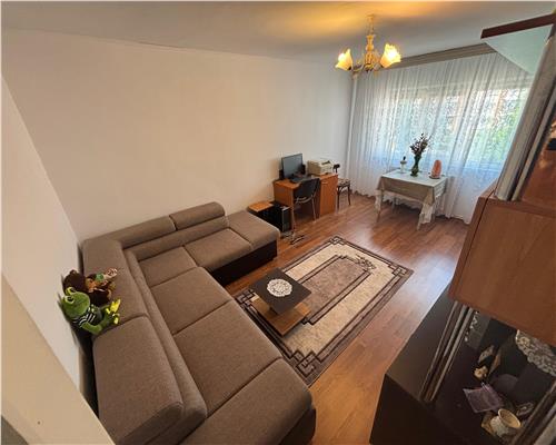 Apartament 2 camere, 55 mp, mobilat, etaj 3, parcare inclusa, zona E3