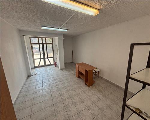 Spatiu comercial 30 mp de nchiriat Central, Piata Noua, Tulcea, parter