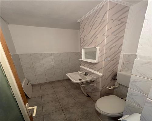 Spatiu comercial 30 mp de închiriat Central, Piata Noua, Tulcea, parter