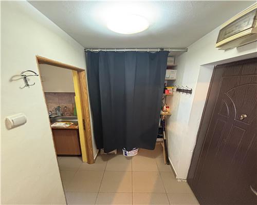 Apartament 2 camere renovat, mobilat, ideal locuit/investitie, Neptun
