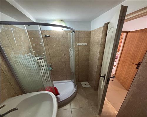 Apartament 2 camere renovat, mobilat, ideal locuit/investitie, Neptun