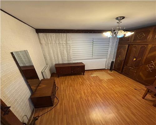 Apartament 2 camere decomandat, C5, centrala gaz, mobilat complet, AC