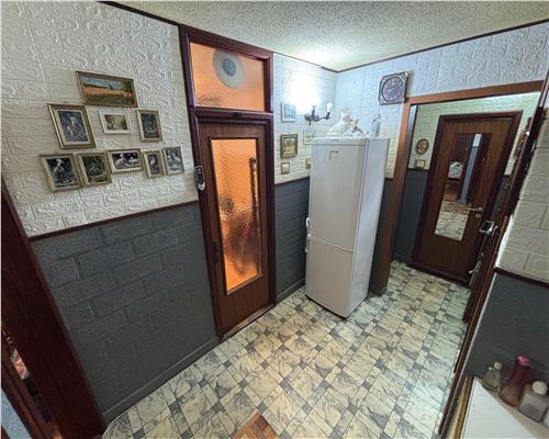 Apartament 2 camere decomandat, C5, centrala gaz, mobilat complet, AC