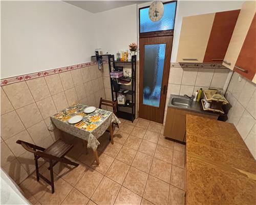 Apartament 2 camere decomandat, C5, centrala gaz, mobilat complet, AC