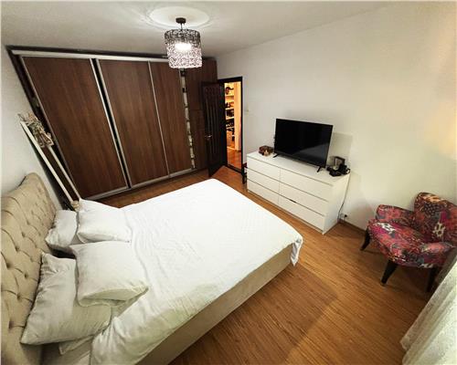 Apartament 4 camere, 90 mp, parter, mobilat complet – Cartier C5