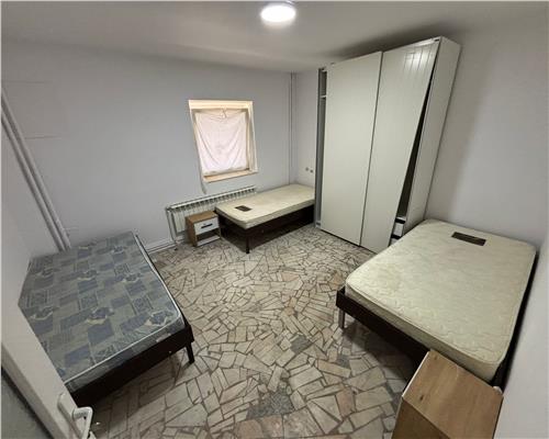 Spa?iu ultracentral 70 mp  ideal birouri, cazare muncitori sau salon