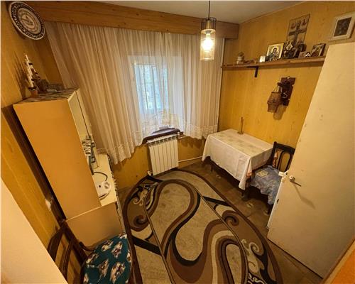 Vanzare apartament 2 camere decomandat, E3