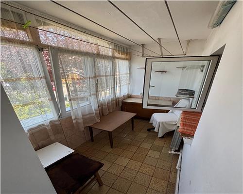 Vanzare apartament 2 camere decomandat, E3