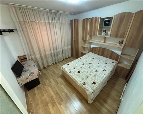 Apartament 2 camere, 48 mp, etaj 1, mobilat, Vest, bloc izolat