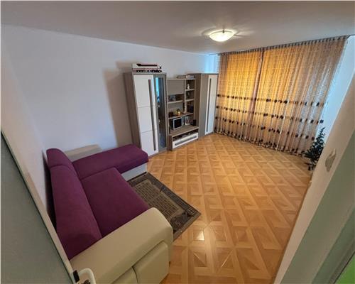 Apartament 2 camere, 48 mp, etaj 1, mobilat, Vest, bloc izolat